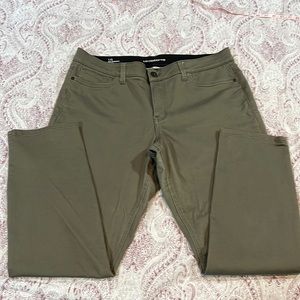 Liz Claiborne pants Olive colored, size 16